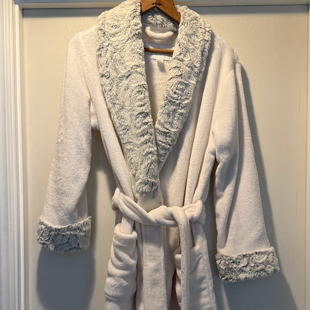 Midnight by Carole Hochman Plush Robe